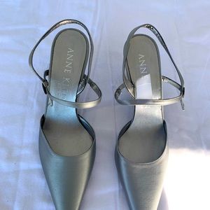 Anne Klein, sz 7.5, Silver